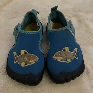 Toddler 7/8 Newtz Water Shoes / Aqua Socks